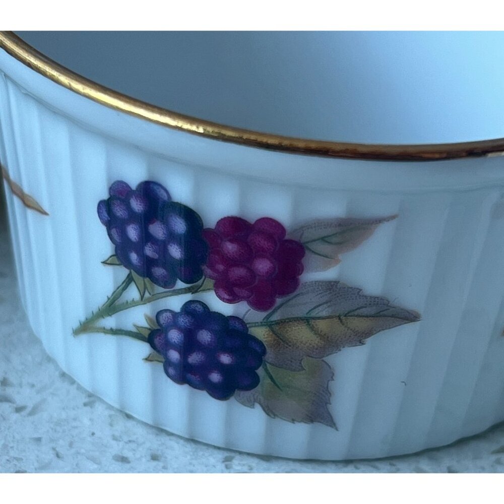 Royal Worcester Evesham Souffle Dishes Set Of 5 Ribbed Gold Trim Charcuterie - Picture 5 of 9